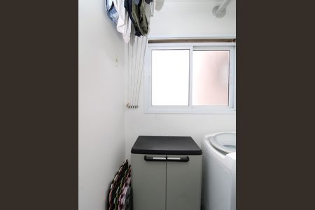 Apartamento à venda com 64m², 3 quartos e 1 vagaÁrea de Serviço