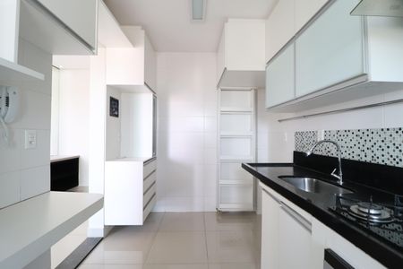 Apartamento para alugar com 69m², 2 quartos e 1 vagaCozinha