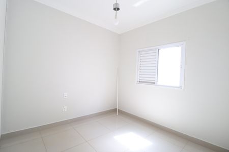 Apartamento para alugar com 69m², 2 quartos e 1 vagaQuarto