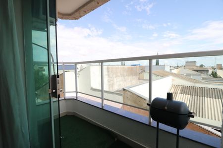 Apartamento para alugar com 69m², 2 quartos e 1 vagaVaranda da Sala