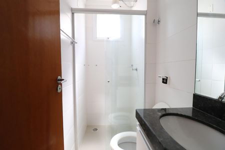 Apartamento para alugar com 69m², 2 quartos e 1 vagaBanheiro Social