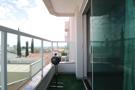 Apartamento para alugar com 69m², 2 quartos e 1 vagaVaranda da Sala