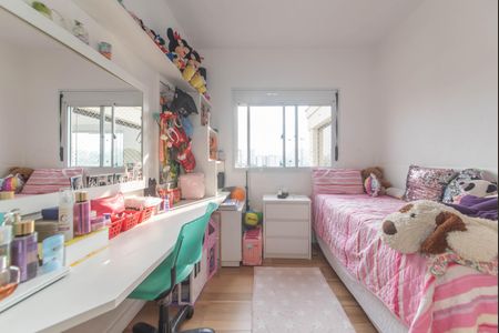 Apartamento à venda com 128m², 3 quartos e 2 vagasQuarto 1