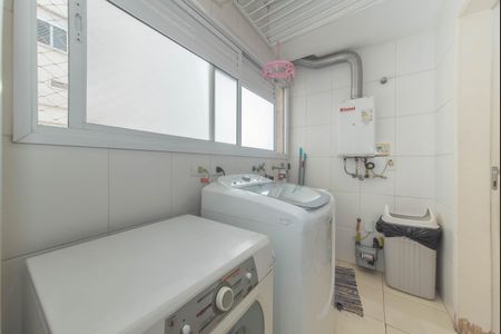 Apartamento à venda com 128m², 3 quartos e 2 vagasLavanderia