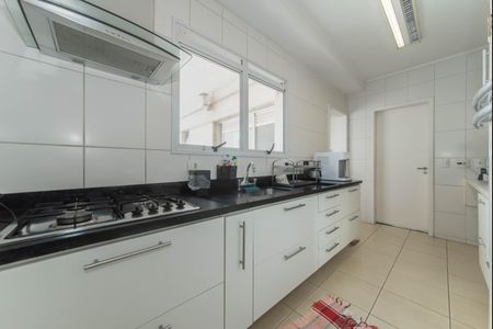 Apartamento à venda com 128m², 3 quartos e 2 vagasCozinha