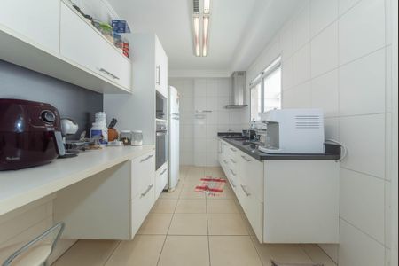 Apartamento à venda com 128m², 3 quartos e 2 vagasCozinha