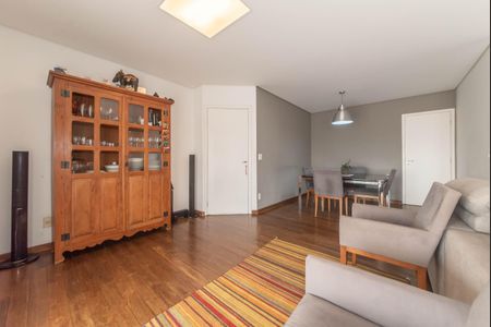 Apartamento à venda com 128m², 3 quartos e 2 vagasSala