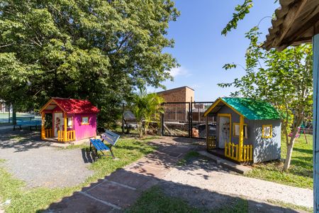 Apartamento à venda com 43m², 2 quartos e 1 vaga Apartamento à venda com 43m², 2 quartos e 1 vagaÁrea comum - Playground