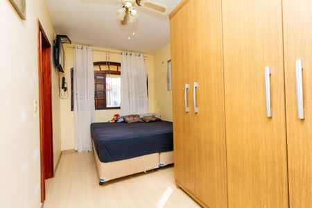 Casa à venda com 280m², 8 quartos e 5 vagasCASA 1: QUARTO 4