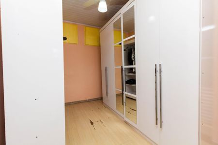 Casa à venda com 280m², 8 quartos e 5 vagasCASA 1: QUARTO 2