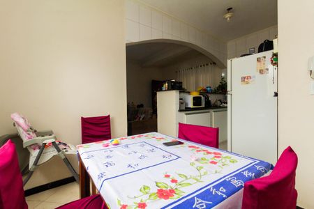 Casa à venda com 280m², 8 quartos e 5 vagasCASA 3: COZINHA