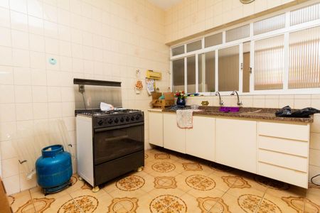 Casa à venda com 280m², 8 quartos e 5 vagasCASA 1: COZINHA