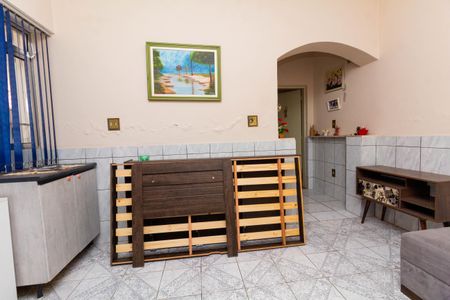 Casa à venda com 280m², 8 quartos e 5 vagasCASA 2: SALA