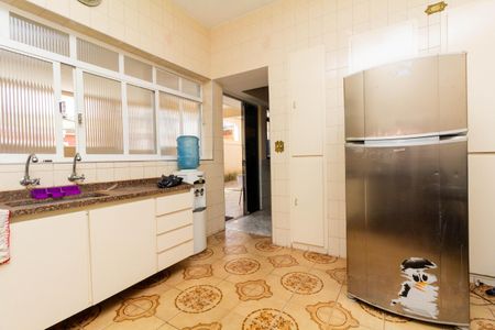 Casa à venda com 280m², 8 quartos e 5 vagasCASA 2: COZINHA