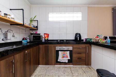 Casa à venda com 280m², 8 quartos e 5 vagasCASA 4: COZINHA