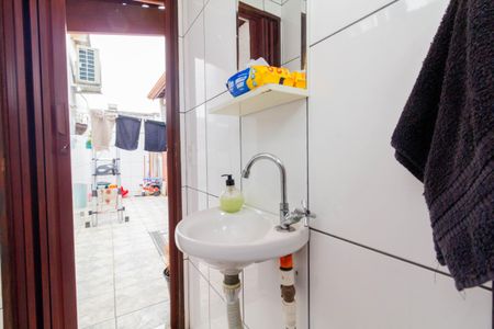 Casa à venda com 280m², 8 quartos e 5 vagasCASA 3: BANHEIRO 2