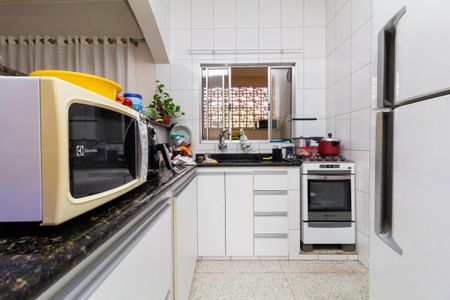 Casa à venda com 280m², 8 quartos e 5 vagasCASA 3: COZINHA