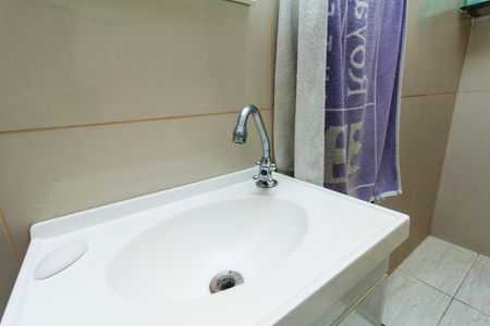 Casa à venda com 280m², 8 quartos e 5 vagasCASA 1: BANHEIRO 2