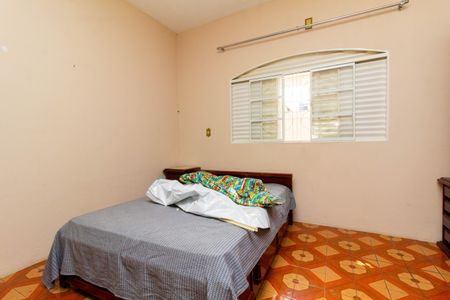 Casa à venda com 280m², 8 quartos e 5 vagasCASA 2: QUARTO