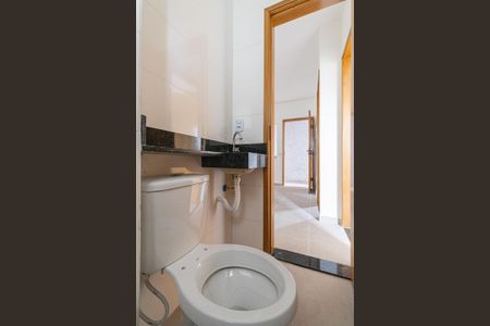 Apartamento à venda com 33m², 2 quartos e sem vaga Apartamento à venda com 33m², 2 quartos e sem vagaBanheiro