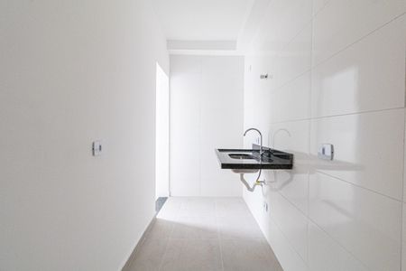 Apartamento à venda com 33m², 2 quartos e sem vaga Apartamento à venda com 33m², 2 quartos e sem vagaSala/Cozinha/Área de Serviço