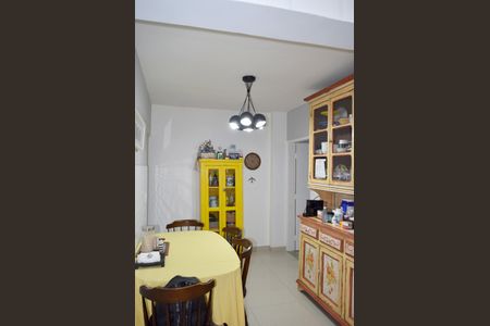 Casa à venda com 210m², 2 quartos e 1 vagaCozinha