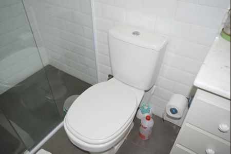 Casa à venda com 210m², 2 quartos e 1 vagaBanheiro social