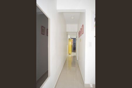 Casa à venda com 210m², 2 quartos e 1 vagaCorredor