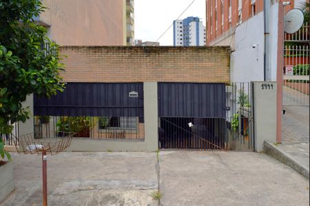 Casa à venda com 210m², 2 quartos e 1 vagaFachada