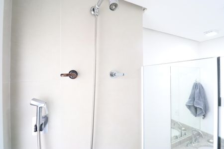 Apartamento à venda com 69m², 2 quartos e 2 vagasBanheiro da Suíte