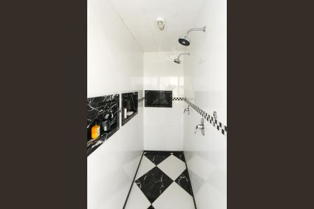 Apartamento à venda com 380m², 4 quartos e 6 vagasBanheiro da Suite 04