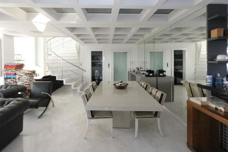 Apartamento à venda com 380m², 4 quartos e 6 vagasSala