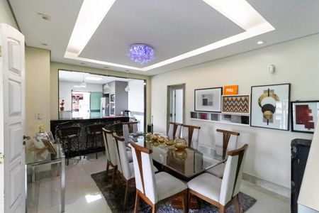 Casa à venda com 480m², 4 quartos e 3 vagasSala de Jantar