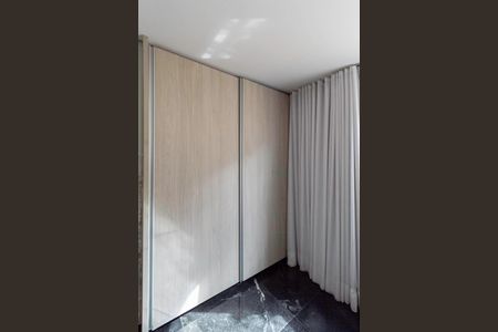 Casa à venda com 480m², 4 quartos e 3 vagasQuarto 2