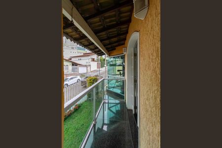 Casa à venda com 480m², 4 quartos e 3 vagasVarada da sala 1