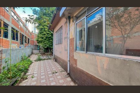 Casa para alugar com 500m², 2 quartos e 3 vagasQuintal