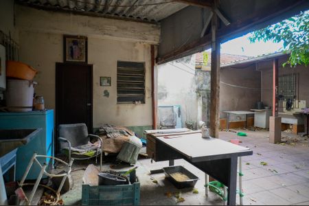 Casa para alugar com 500m², 2 quartos e 3 vagasQuintal