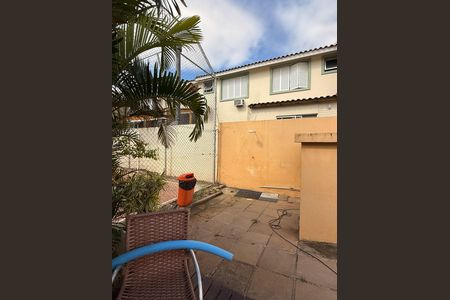 Casa de condomínio à venda com 110m², 3 quartos e 2 vagas Casa de condomínio à venda com 110m², 3 quartos e 2 vagasÁrea comum - Piscina