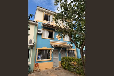 Casa de condomínio à venda com 110m², 3 quartos e 2 vagas Casa de condomínio à venda com 110m², 3 quartos e 2 vagasFachada da Casa