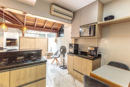 Casa de condomínio à venda com 110m², 3 quartos e 2 vagas Casa de condomínio à venda com 110m², 3 quartos e 2 vagasCozinha