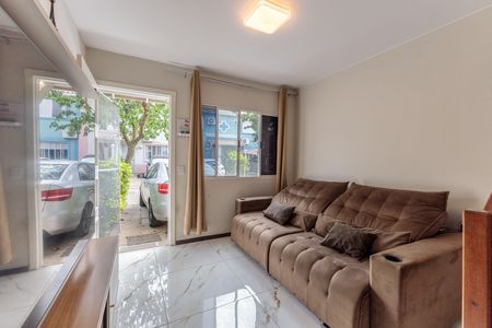 Casa de condomínio à venda com 110m², 3 quartos e 2 vagas Casa de condomínio à venda com 110m², 3 quartos e 2 vagasSala