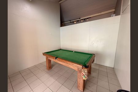 Casa de condomínio à venda com 110m², 3 quartos e 2 vagas Casa de condomínio à venda com 110m², 3 quartos e 2 vagasSalão de jogos