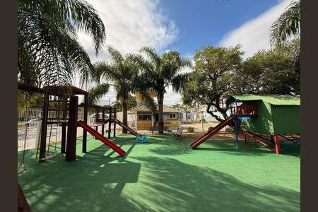 Casa de condomínio à venda com 110m², 3 quartos e 2 vagas Casa de condomínio à venda com 110m², 3 quartos e 2 vagasÁrea comum - Playground