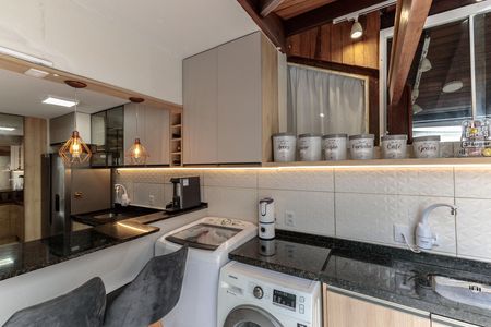 Casa de condomínio à venda com 110m², 3 quartos e 2 vagas Casa de condomínio à venda com 110m², 3 quartos e 2 vagasÁrea de Serviço