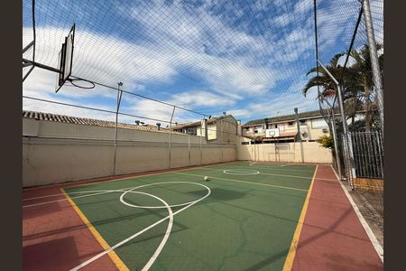 Casa de condomínio à venda com 110m², 3 quartos e 2 vagas Casa de condomínio à venda com 110m², 3 quartos e 2 vagasQuadra Esportiva