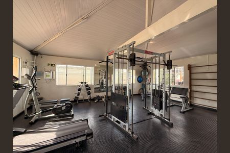 Casa de condomínio à venda com 110m², 3 quartos e 2 vagas Casa de condomínio à venda com 110m², 3 quartos e 2 vagasÁrea comum - Academia
