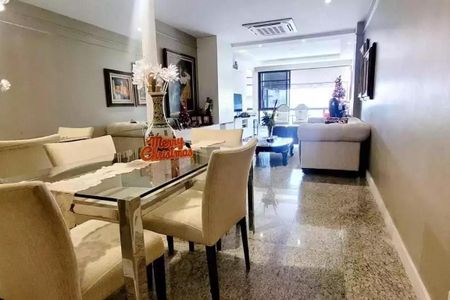 Apartamento à venda com 100m², 3 quartos e 1 vaga