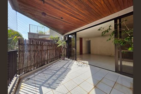 Apartamento à venda com 133m², 3 quartos e 2 vagas