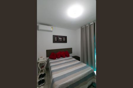 Apartamento à venda com 160m², 3 quartos e 2 vagasQuarto 2 Suite