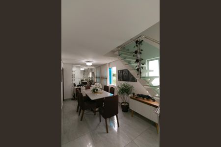 Apartamento à venda com 160m², 3 quartos e 2 vagasCopa